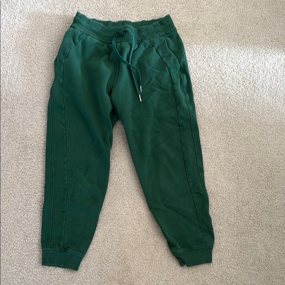 Lululemon Green Jogger Sweatpants